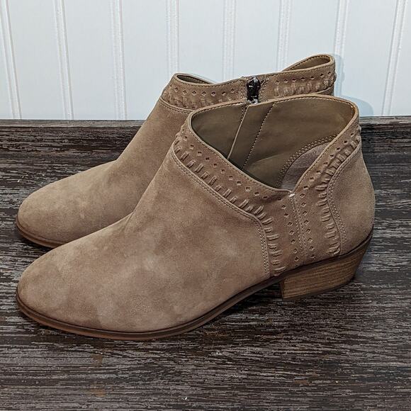 Vince Camuto Women's Tan Suede Parrla Ankle Bootie Size 10W/42 - Picture 3 of 5